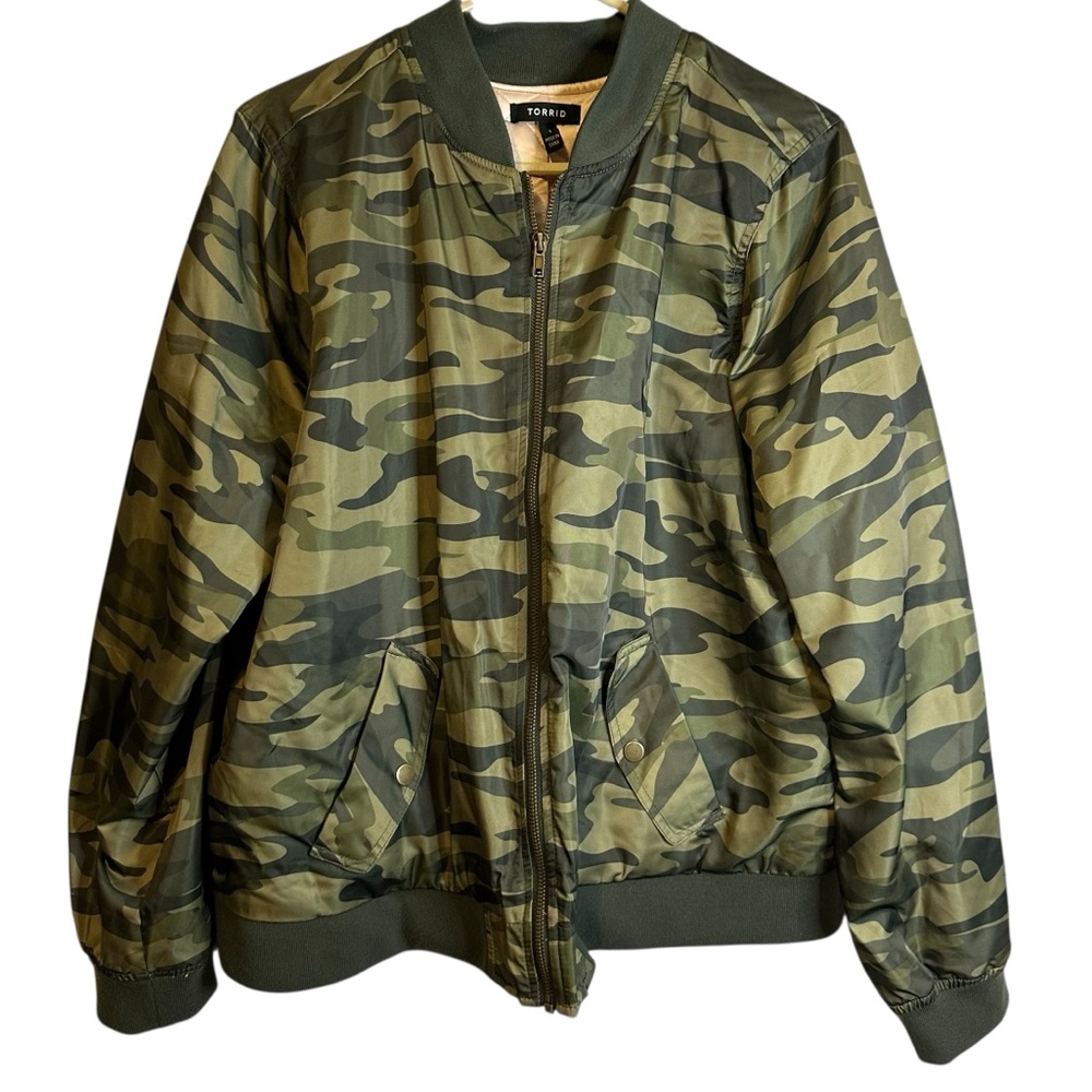 Torrid Camo Bomber Jacket Military gorp Grunge Streetwear Utility Outdoorsy 1X